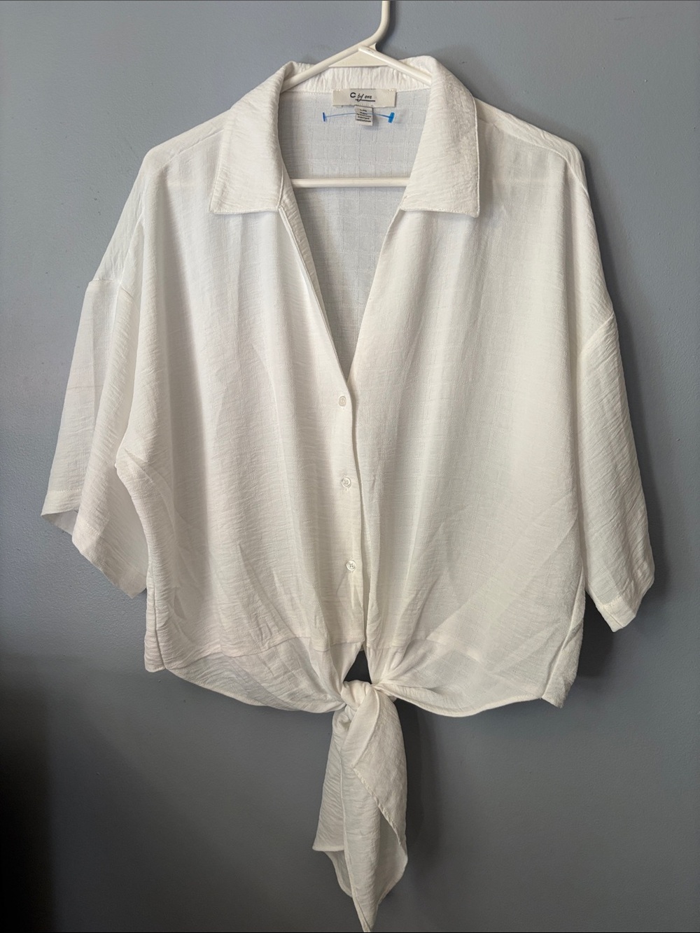 C By 1 White Tie-Front Button Down Blouse